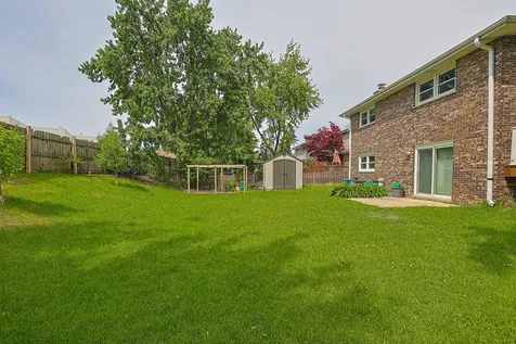 1213 Hawkins Avenue Downers Grove IL 60516