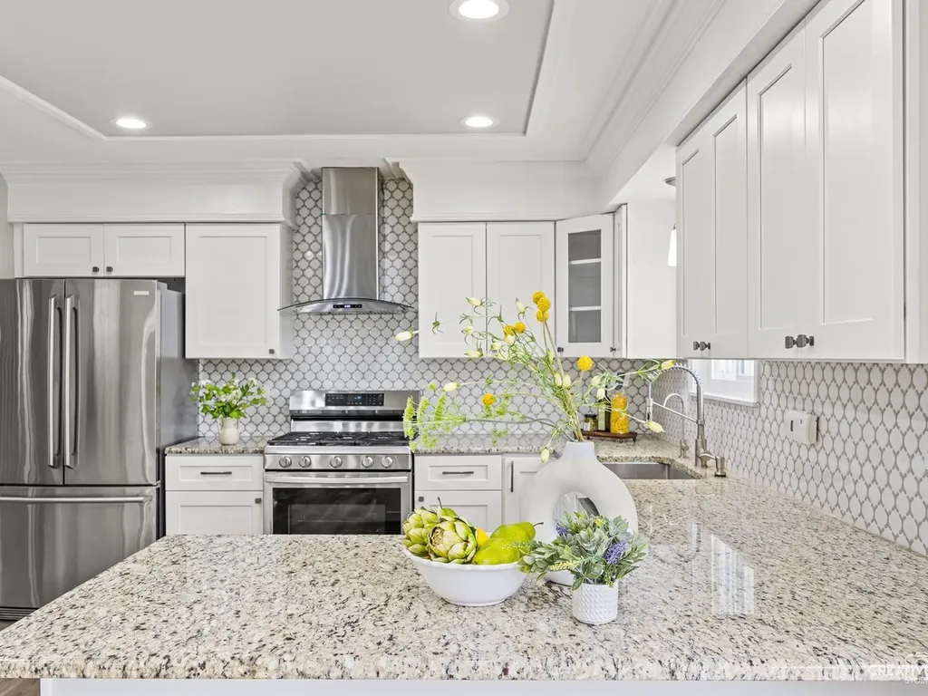 2463 Warm Springs Lane Naperville IL 60564