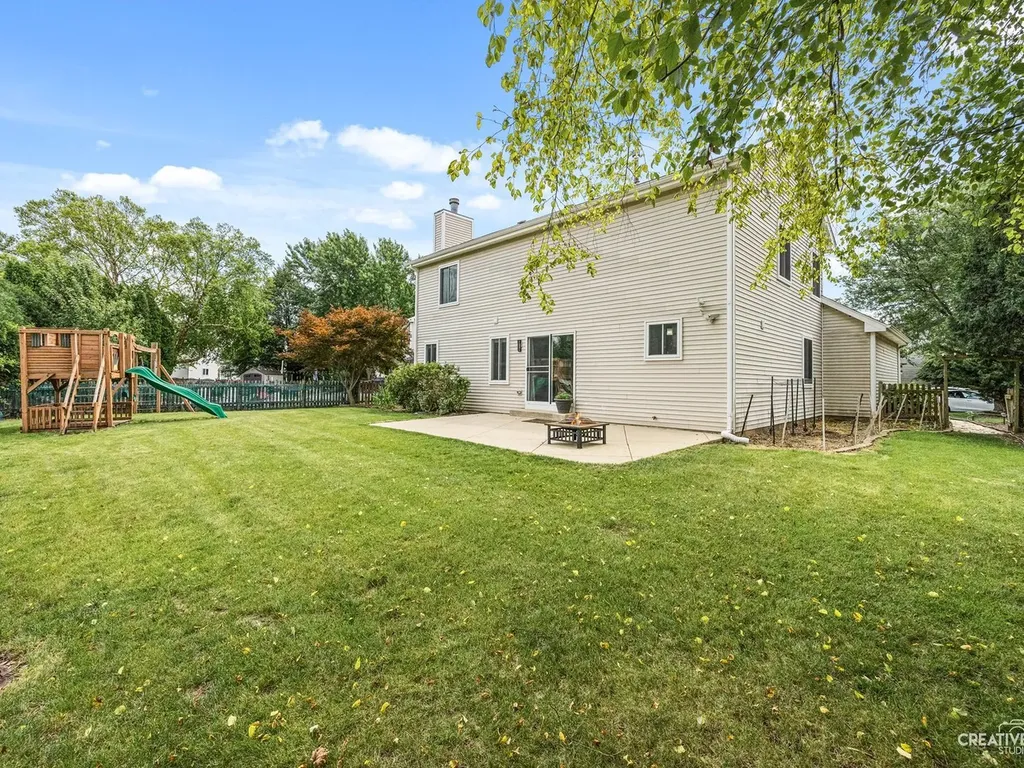 2463 Warm Springs Lane Naperville IL 60564