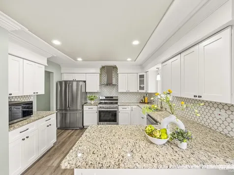 2463 Warm Springs Lane Naperville IL 60564