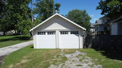 500 East Walnut Street Watseka IL 60970