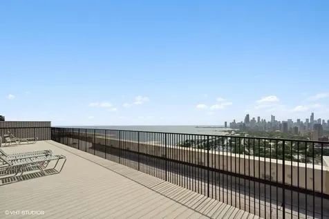 2800 North Lake Shore Drive Chicago IL 60657