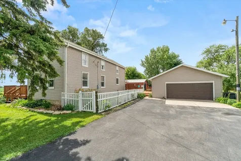 2418 North 47th. Road Somonauk IL 60552