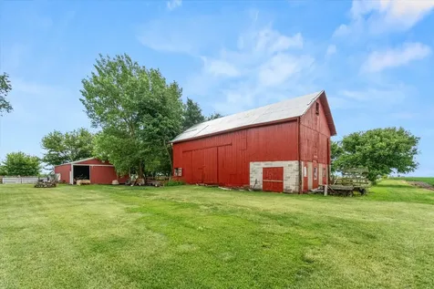 2418 North 47th. Road Somonauk IL 60552