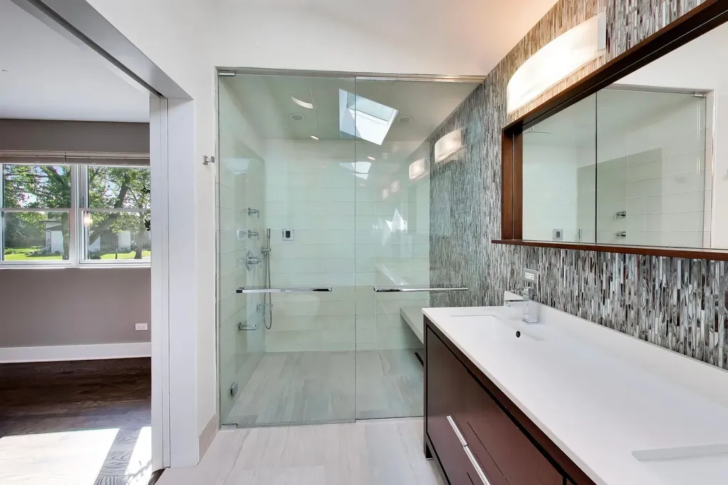 818 East Avenue Park Ridge IL 60068