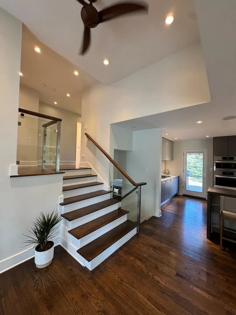818 East Avenue Park Ridge IL 60068