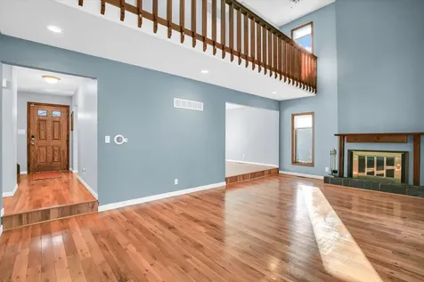 4 Genevieve Lane Champaign IL 61822