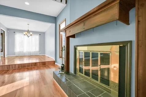 4 Genevieve Lane Champaign IL 61822