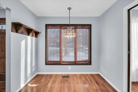 4 Genevieve Lane Champaign IL 61822