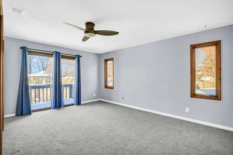 4 Genevieve Lane Champaign IL 61822