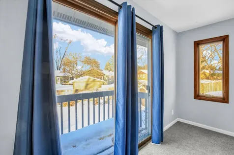 4 Genevieve Lane Champaign IL 61822