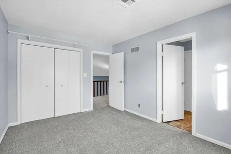 4 Genevieve Lane Champaign IL 61822