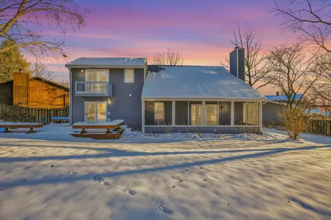 4 Genevieve Lane Champaign IL 61822