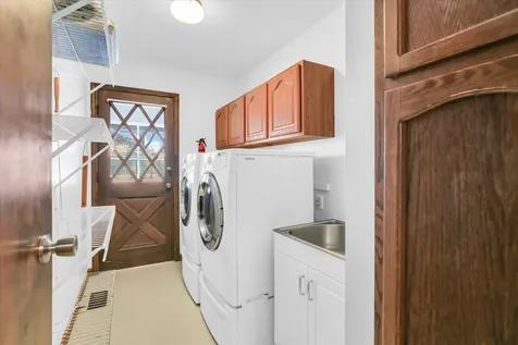 4 Genevieve Lane Champaign IL 61822