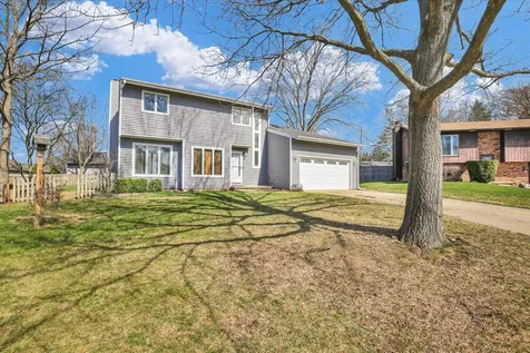 4 Genevieve Lane Champaign IL 61822