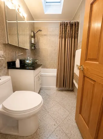 4603 Kolze Avenue Schiller Park IL 60176