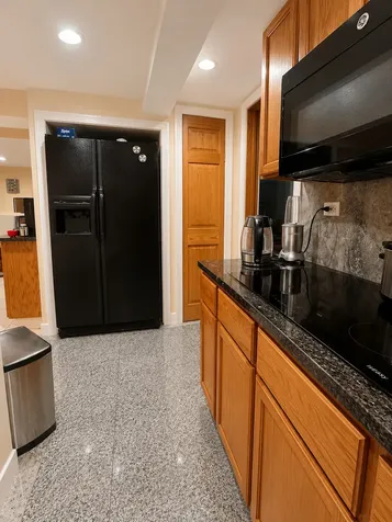 4603 Kolze Avenue Schiller Park IL 60176