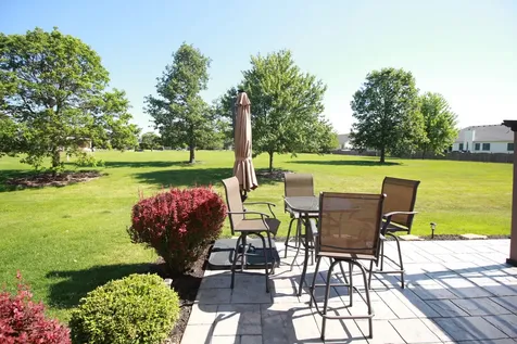 4 Catalpa Court Bolingbrook IL 60490