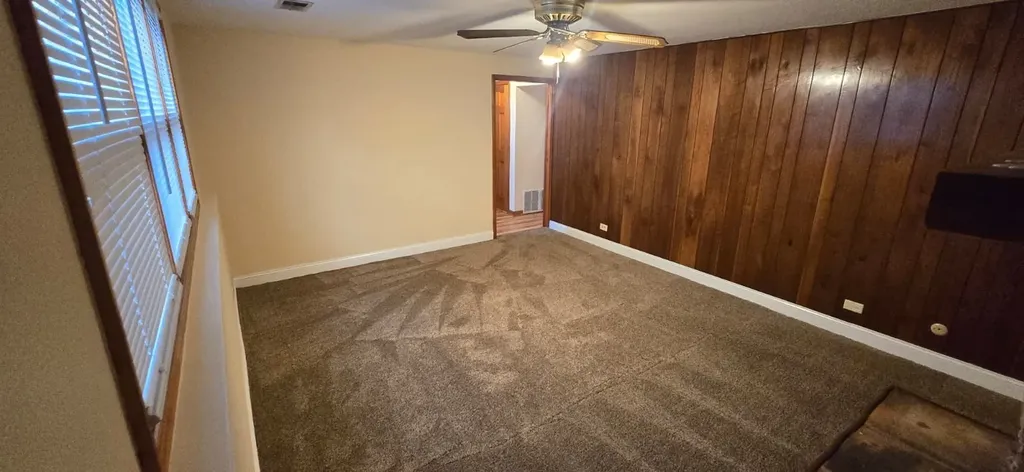 2 Willow Court Bolingbrook IL 60440
