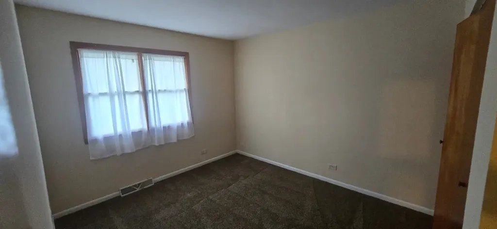 2 Willow Court Bolingbrook IL 60440