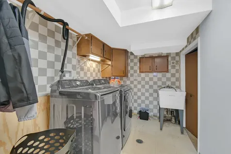 8622 West 90th Place Hickory Hills IL 60457