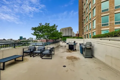 600 North Kingsbury Street Chicago IL 60654