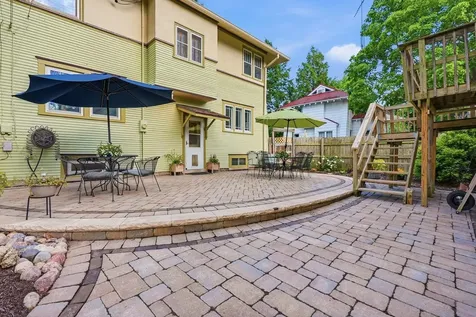 56 Whites Place Bloomington IL 61701