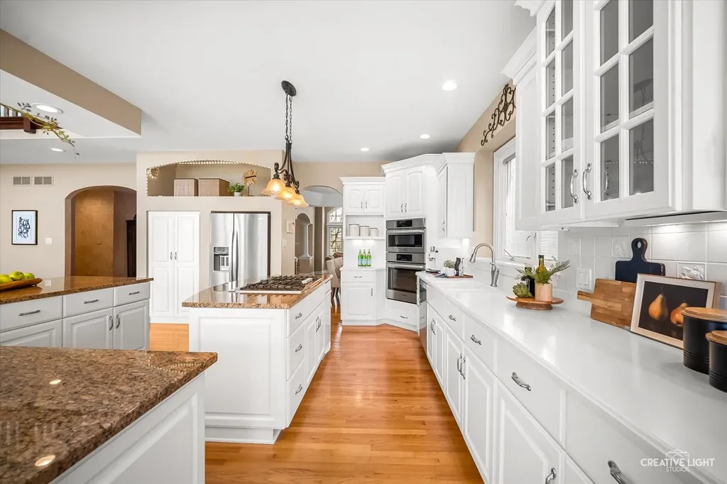 3516 White Eagle Drive Naperville IL 60564