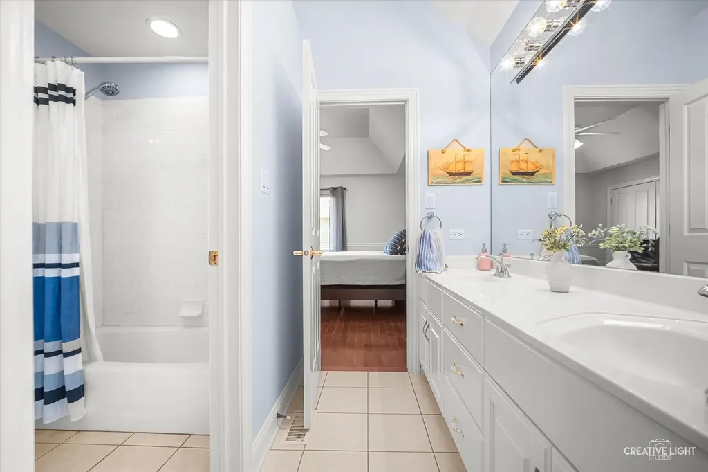 3516 White Eagle Drive Naperville IL 60564