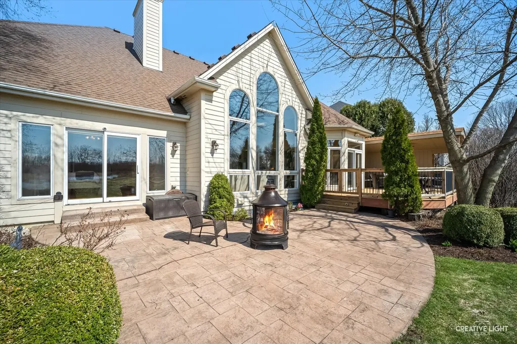 3516 White Eagle Drive Naperville IL 60564