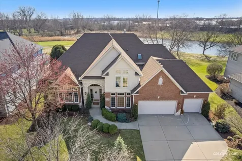 3516 White Eagle Drive Naperville IL 60564