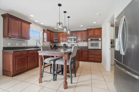 9 Brookline Court Bloomington IL 61705