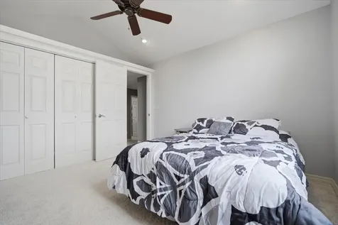 9 Brookline Court Bloomington IL 61705
