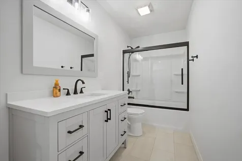 9 Brookline Court Bloomington IL 61705