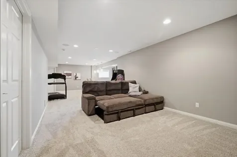 9 Brookline Court Bloomington IL 61705