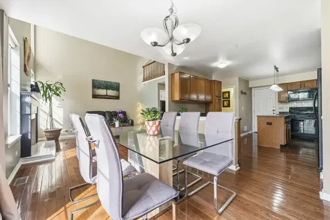 1327 Filly Lane Bartlett IL 60103