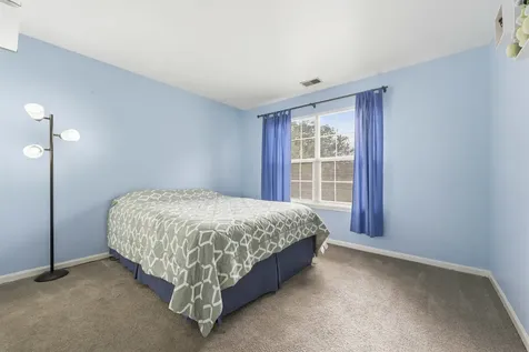 1327 Filly Lane Bartlett IL 60103