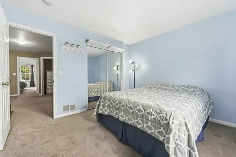 1327 Filly Lane Bartlett IL 60103