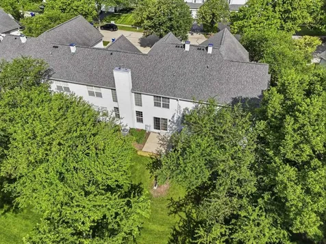 1327 Filly Lane Bartlett IL 60103
