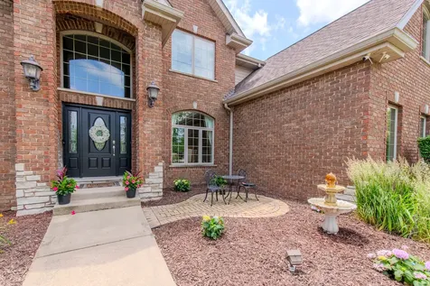 21416 South Majestic Pine Street Shorewood IL 60404
