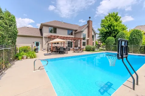 21416 South Majestic Pine Street Shorewood IL 60404