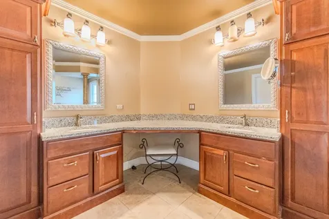 21416 South Majestic Pine Street Shorewood IL 60404