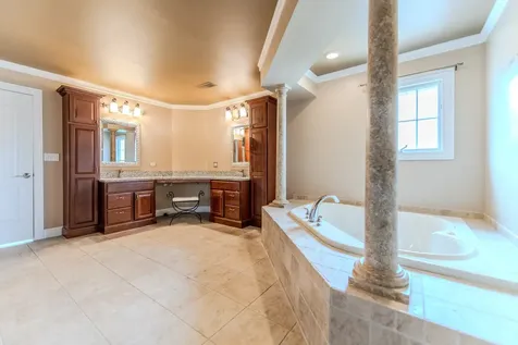 21416 South Majestic Pine Street Shorewood IL 60404