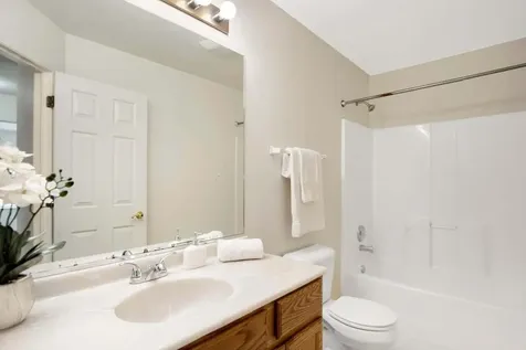 2642 Granite Court Crystal Lake IL 60012