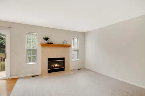2642 Granite Court Crystal Lake IL 60012