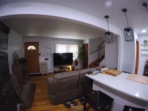 5153 West 64th Place Chicago IL 60638
