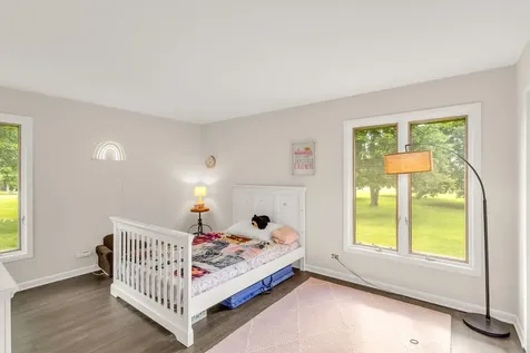 11N025 Burlington Road Hampshire IL 60140