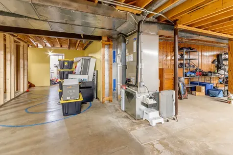 11N025 Burlington Road Hampshire IL 60140