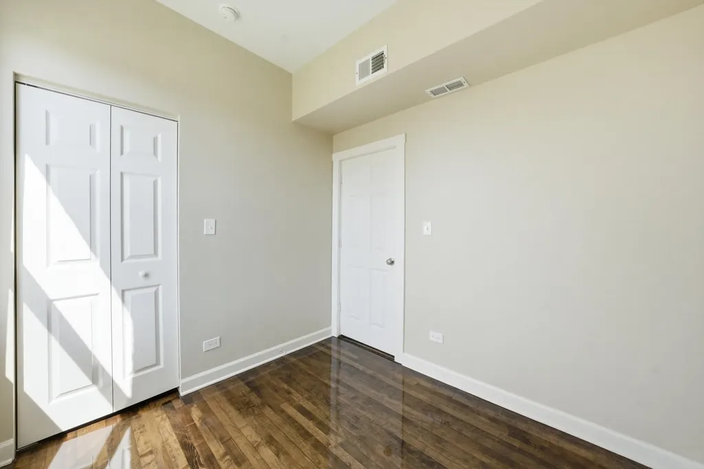 4046 West 21st Street Chicago IL 60623