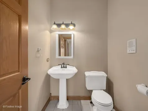38W070 Spring Green Way Batavia IL 60510